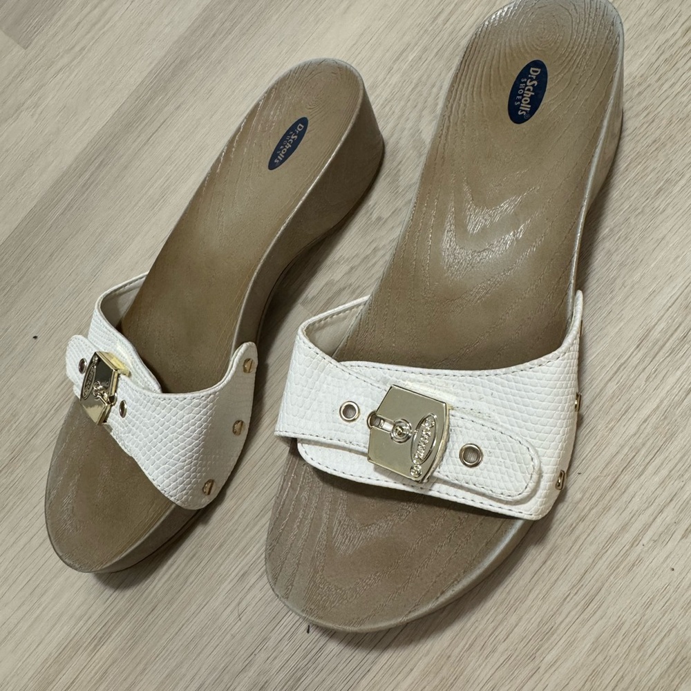 Brand New Size 6 Dr. Scholl's Classic Sandal in Gardenia Snake Print White - Picture 2 of 6